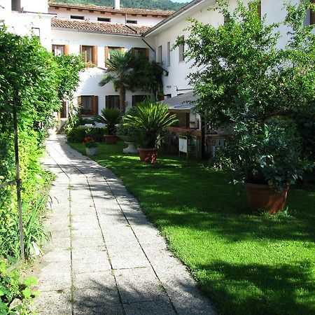 Albergo Ristorante Borghese Montereale Valcellina Exterior foto